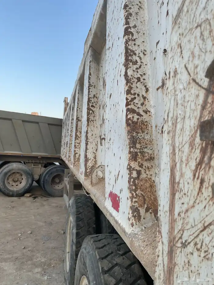 البيع صندوق قلاب مقاس 18 6