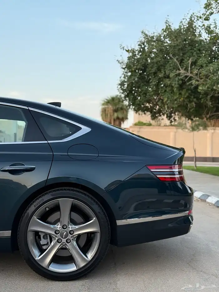 جنسس G80 بلاتينيوم 2022 نظيف جدا 5