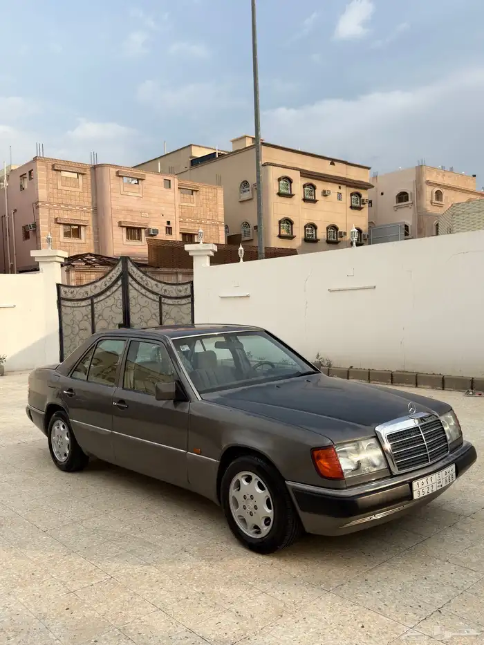 مرسيدس 300 E فرخ شبح (مخزن ) ممشى 31 الف 1992 58