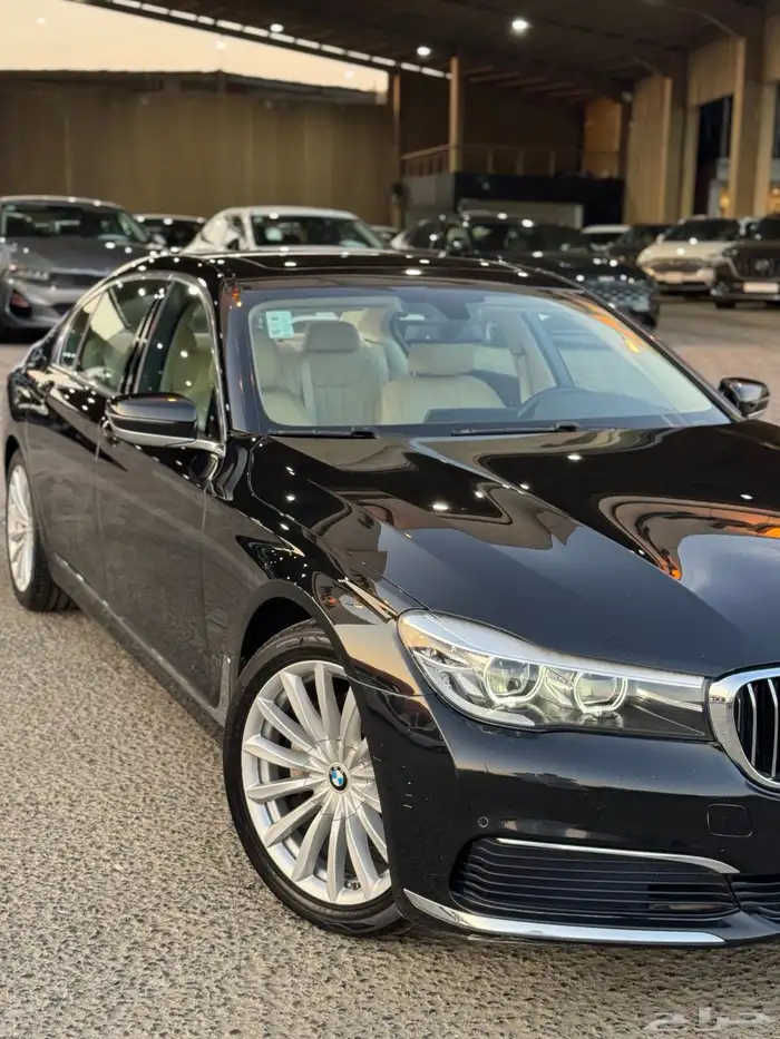 بي ام دبليو BMW 730Li 2017 - ممشى 69 الف كيلومتر فقط 18