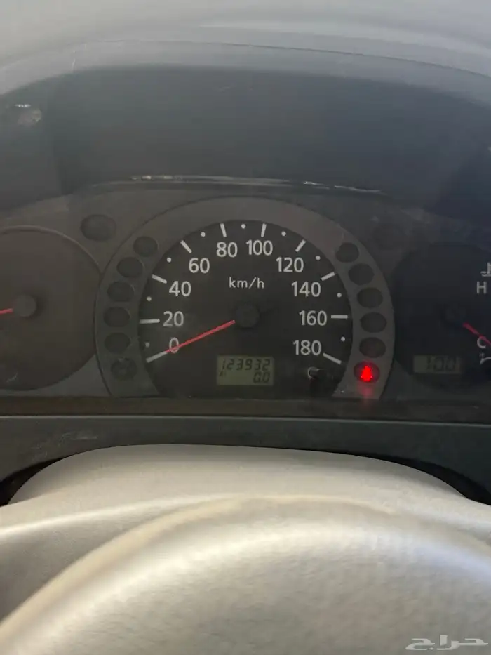 نيسان اورفان 10