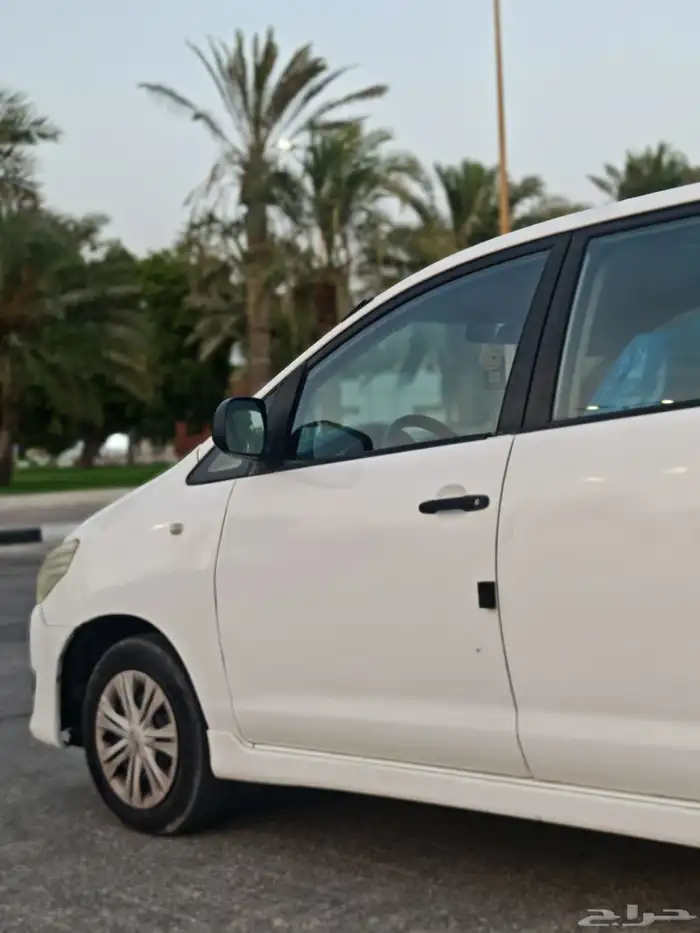 تايوتا اينوفا 2014 54