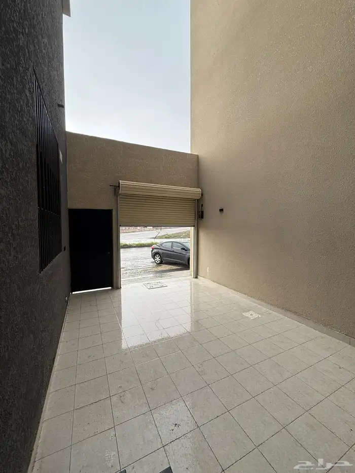 للبيع شقق علويه وشقق ارضيه تشطيب vip ف درة الموسي 3