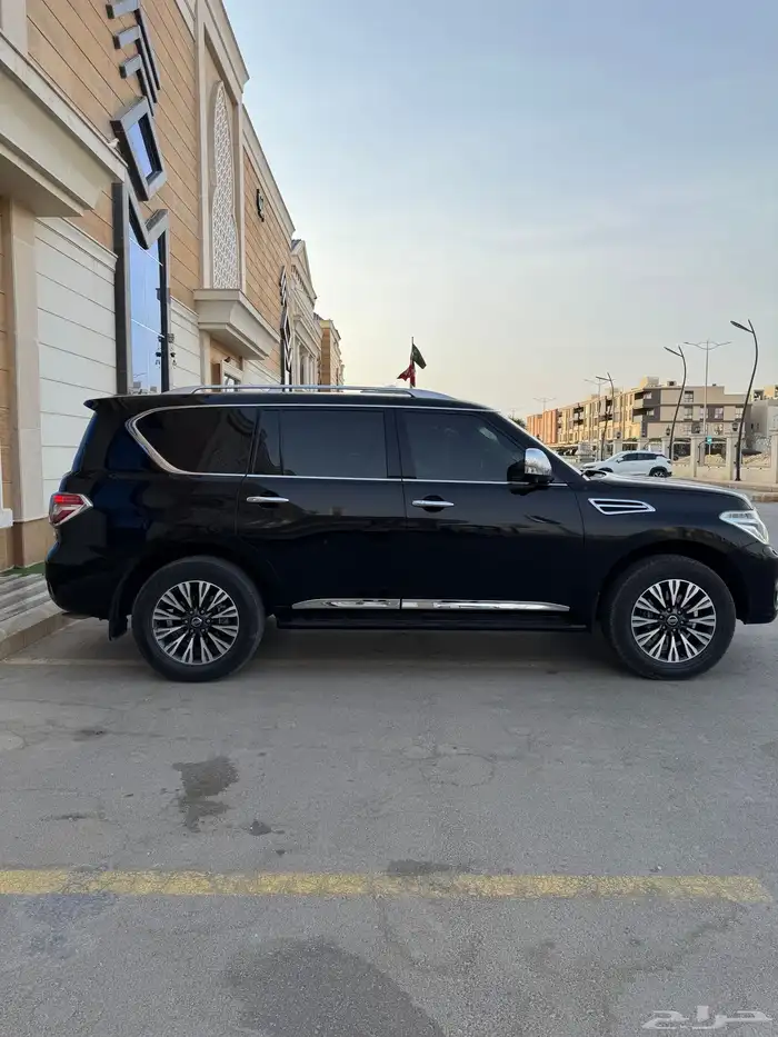 باترول 2018 للبيع اسود 2