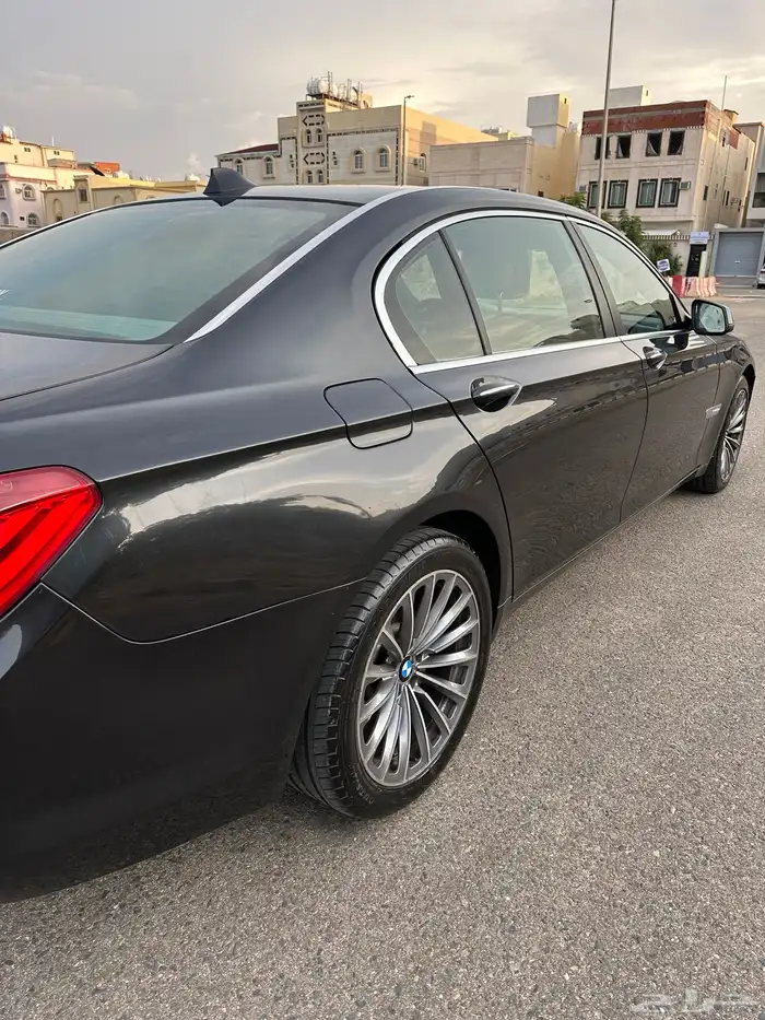 بي ام دبليو PMW 730 3