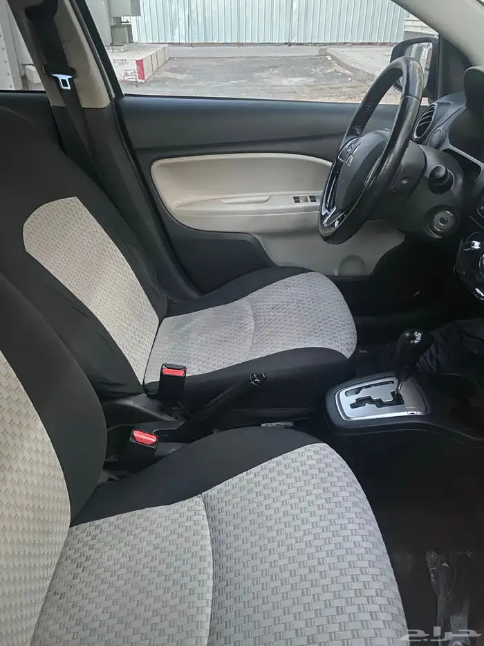 سيارات إيجار شهري 1500  فقطط 0