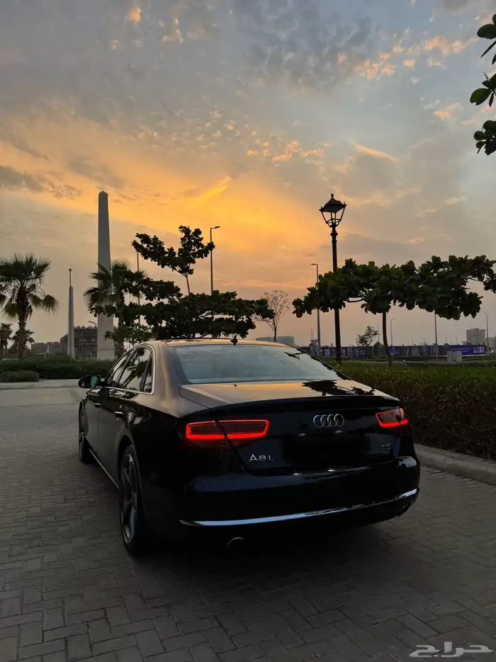 اودي A8 L 2012 نظيف بودي بلد 2