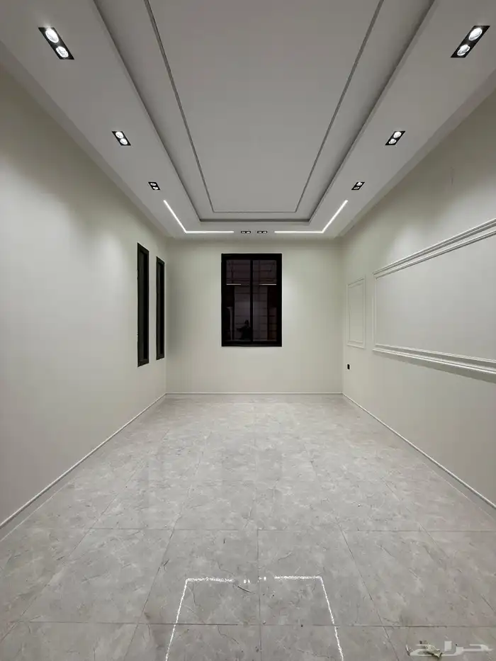 للبيع شقق علويه وشقق ارضيه تشطيب vip ف درة الموسي 9