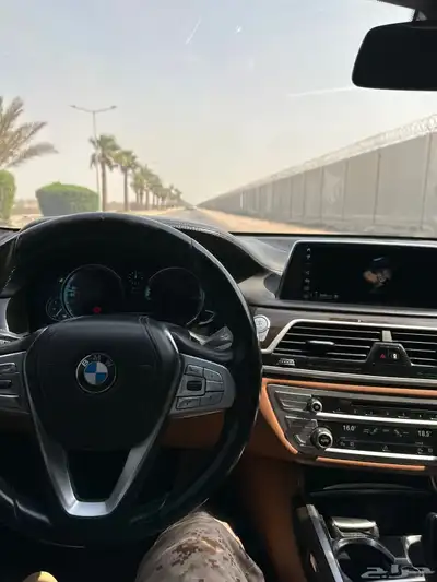للبيع سيارة BMW - بي ام الفئة السابعة 730 موديل 2018 index