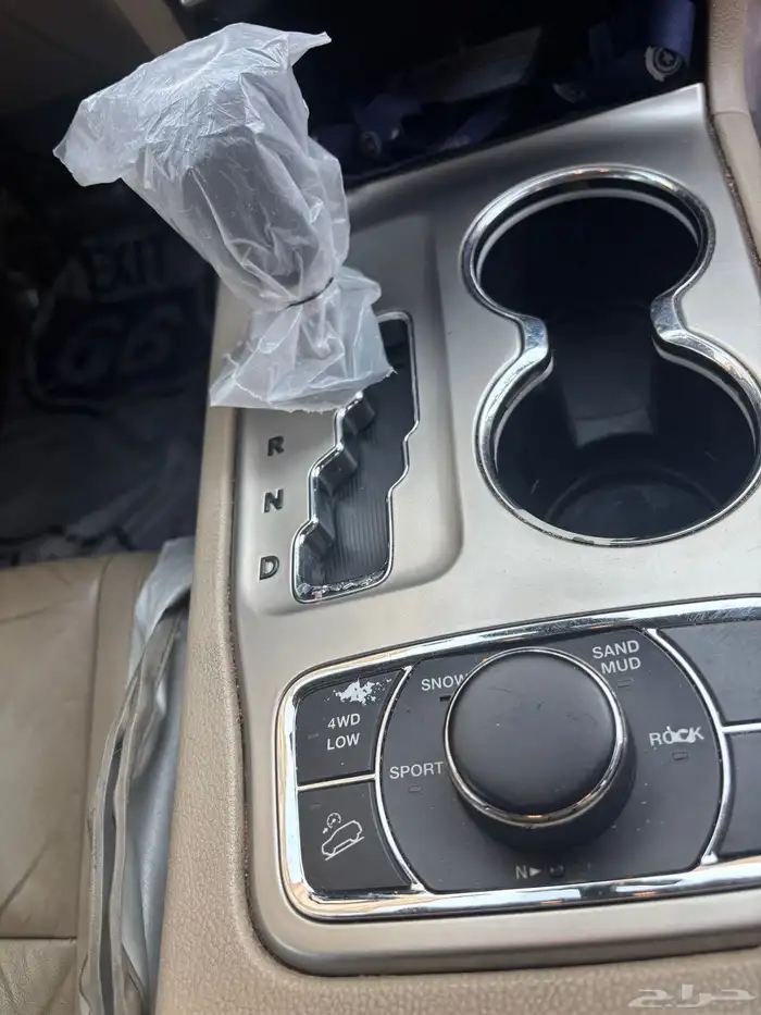 جراند شيروكي هيمي للبيع الملاحظات مذكوره بالاعلان 31