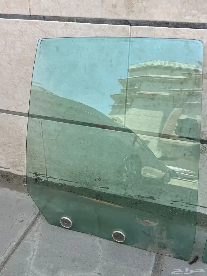 قزاز خلفي فورد فكتوريا ماركيز 1