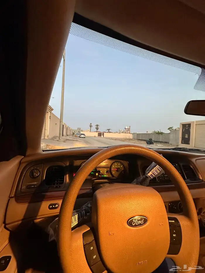 فورد فكوريا 8