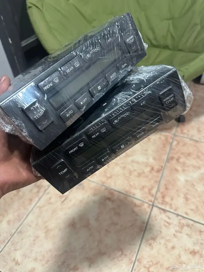 قطع غير لكزس جي اس 300 48