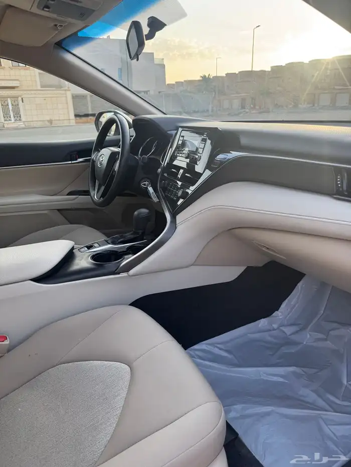 كامري 2021 ابيض سعودي نظيفة جدا 19