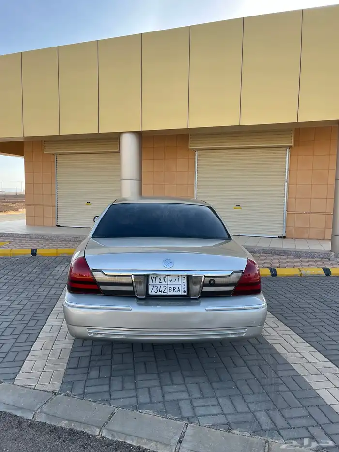 فورد 8