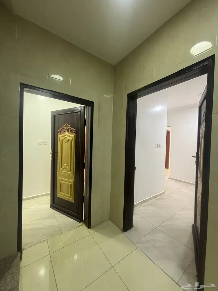 شقة سكنية خلف المستشفى الالماني 0