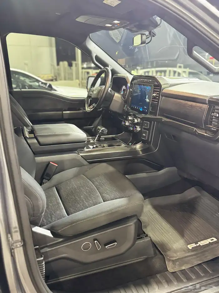 فورد F150 فل 8 سلندر FX4 دبل محركات وبدي وكاله 38