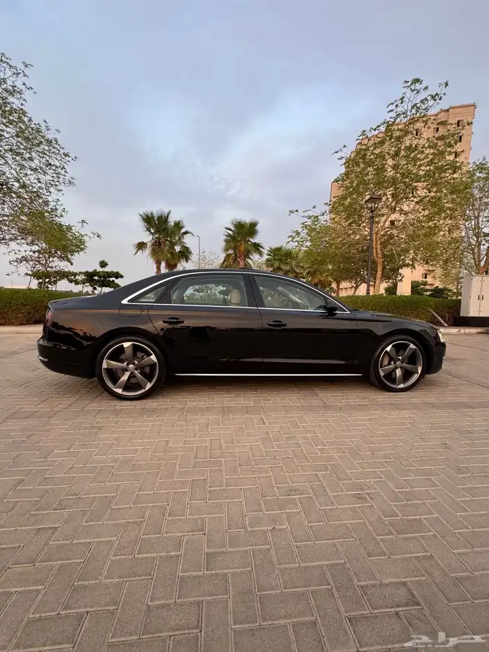 اودي A8 L 2012 نظيف بودي بلد 14
