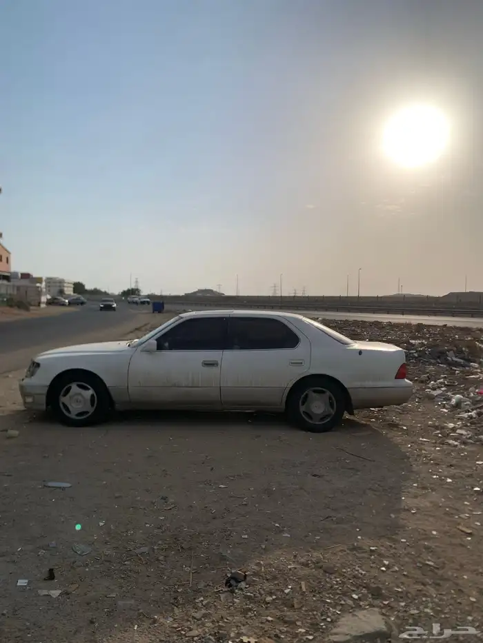 لكزس LS 400 فل كامل أمريكي 30