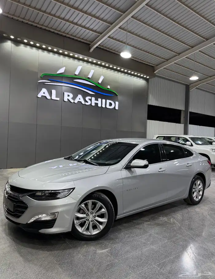 شيفرولية ماليبو 2021 فضي لدى معرض(عبيد الرشيدي) 0