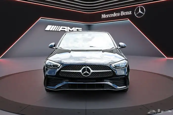 أجمل 2024 مرسيدس C300 فل كامل شبه جديده وسعر مميز 4