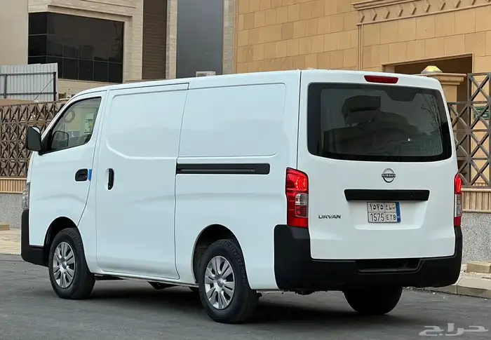 نيسان اورفان 2023 (ديزل) 4