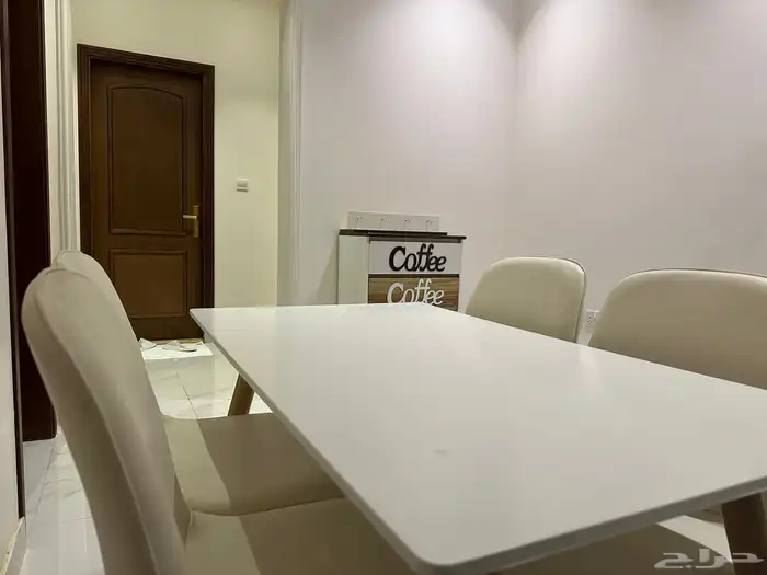 شقة مؤثثة نظيفة للإيجار اليومي و الشهري و السنوي 6