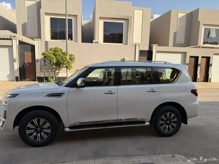 للبيع   نيسان باترول تيتانيوم بدي وكاله 3