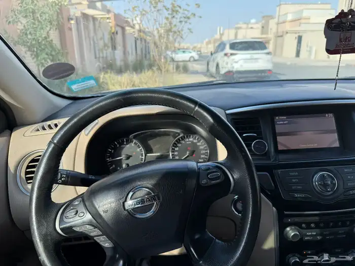 2016 نيسان باثفندر 5