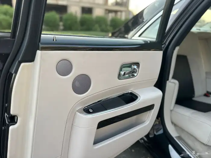 رولز رويس قوست 2014 22