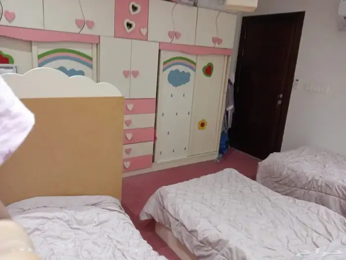 غرفة نوم بنات واثاث للبيع 2