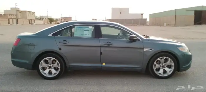 فورد توروس 2010 10