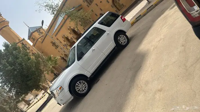 Expedition فورد توكيلات الجزيرة مخزن ماشي قليل 19