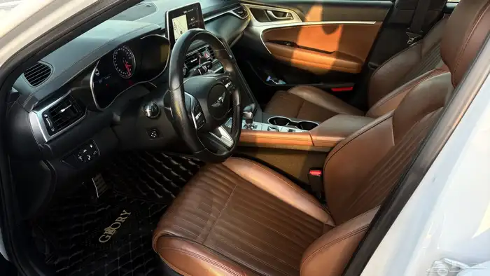 Genesis G70 2019 V6 15