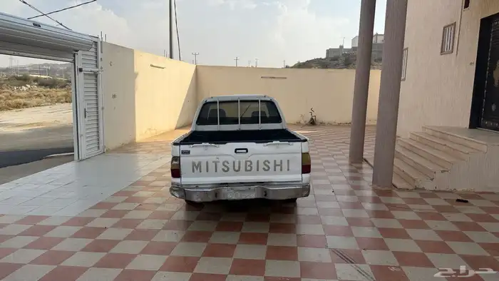 ميستوبيشي 2006 2