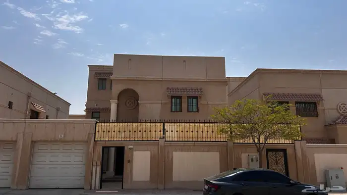 فيلا A1 للإيجار بحي جلمودة 0