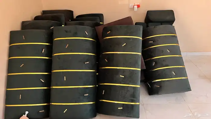 مساند نضيفه معه 4مراكي وثلاث زواياء للبيع 0
