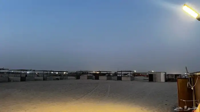 اسطبل للاجار على طريق الرياض السريع 1