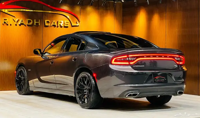 دودج تشارجر 2017 V8 RT (( بحاله ممتازه )) 3