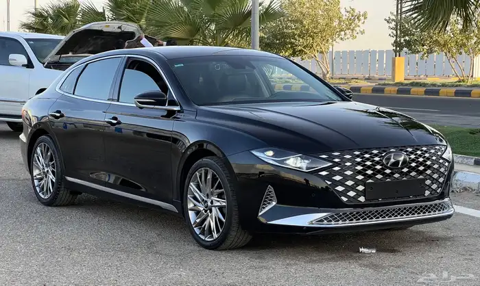 ازيرا بنزين 2020 عداد ديجيتال 6 سلندر 3