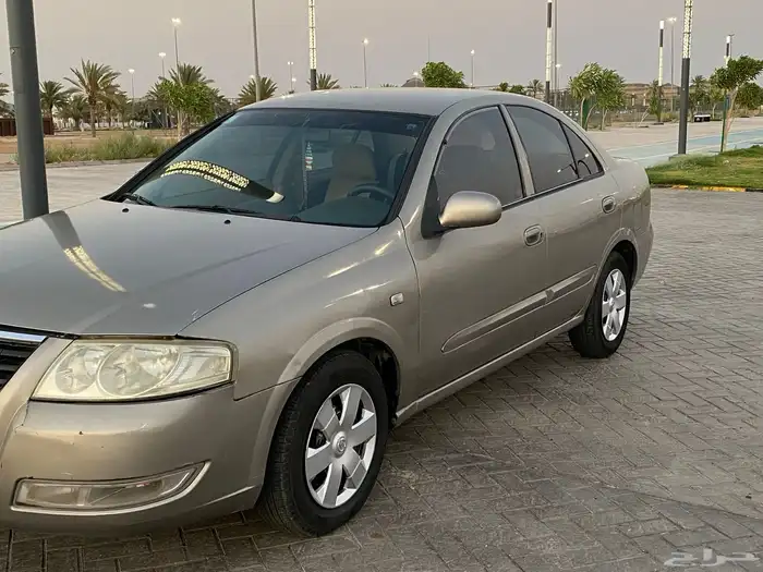 نيسان صني 2011 0
