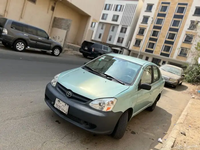تويوتا ايكو للبيع موديل 2005 6