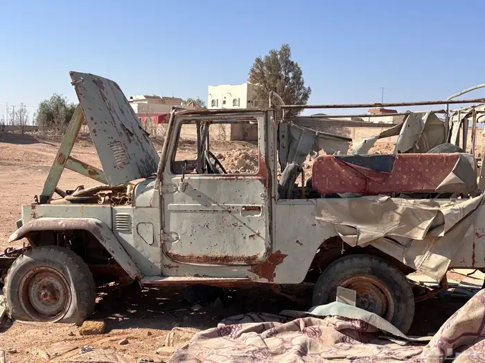 جيب 79 الموقع القريات رجاء ما يجي الا الصامل 0