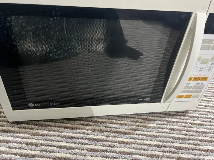 ميكرويف LG 1