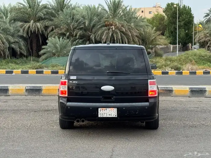 فورد فلكس 2012 5