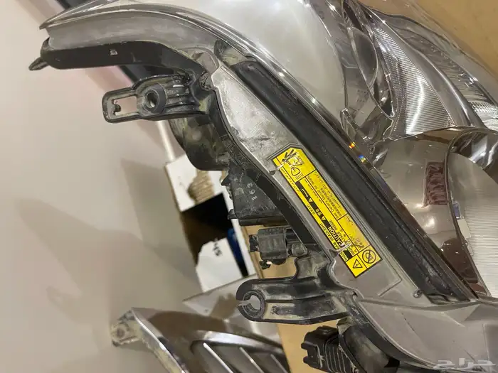 شمعات واصطمبات وكاله جيب لكزس LX570 موديل 2011 4
