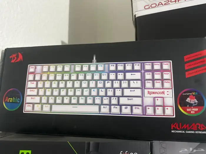 كيبورد redragon k552 ابيض   ماوس g203 ابيض حالته سليمه 1