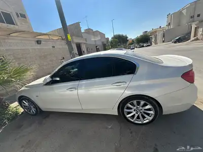 بي ام 320i index
