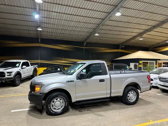 فورد F150 بدون دبل 2018 ممشى قليل130 الف تشيكات وكاله 7