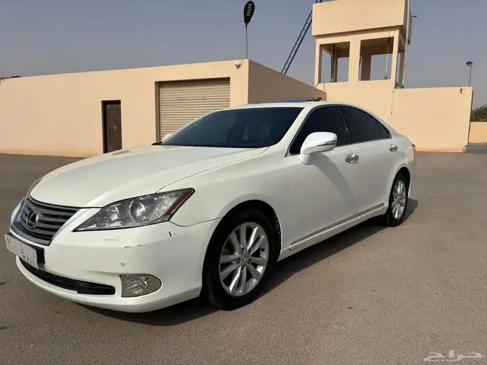 لكزس 2010 - 350 ES - أبيض 0